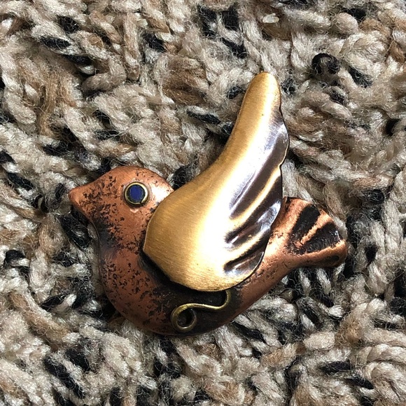 Artisan-style mixed metal bird brooch copper brass lapis? eyes - Picture 7 of 8